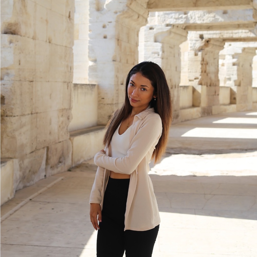 Meet your Posher, Rosalinda